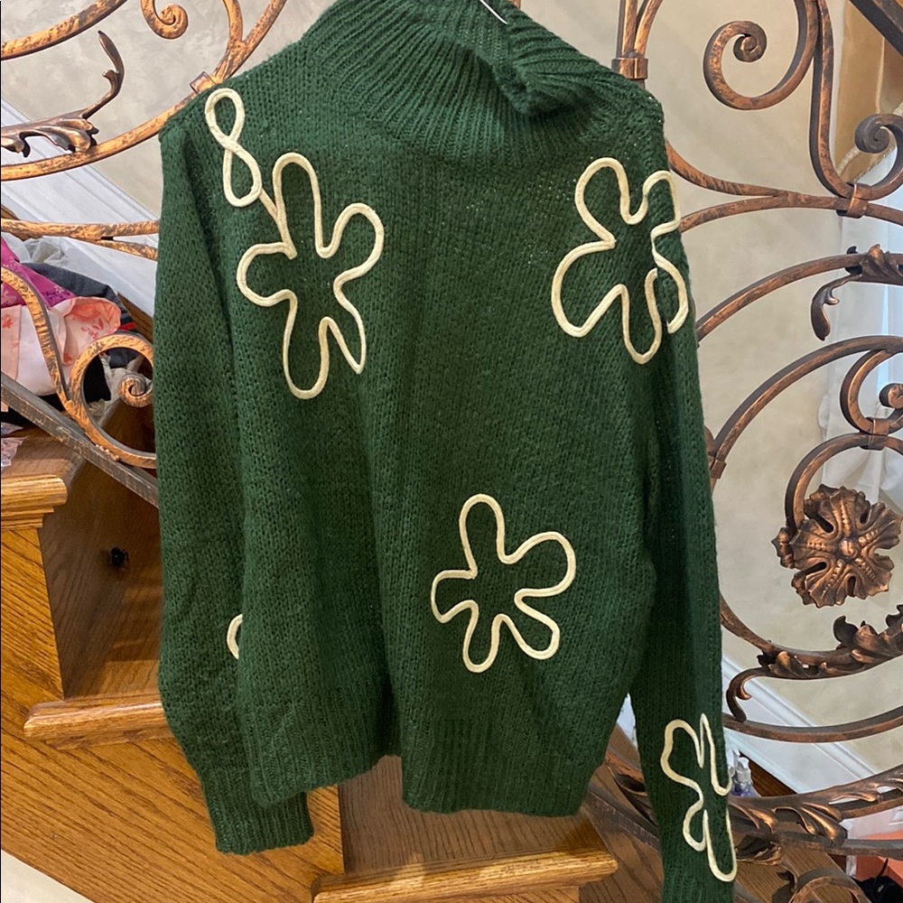 Dark Green Women's Knit Sweater with Cream Flower Accents